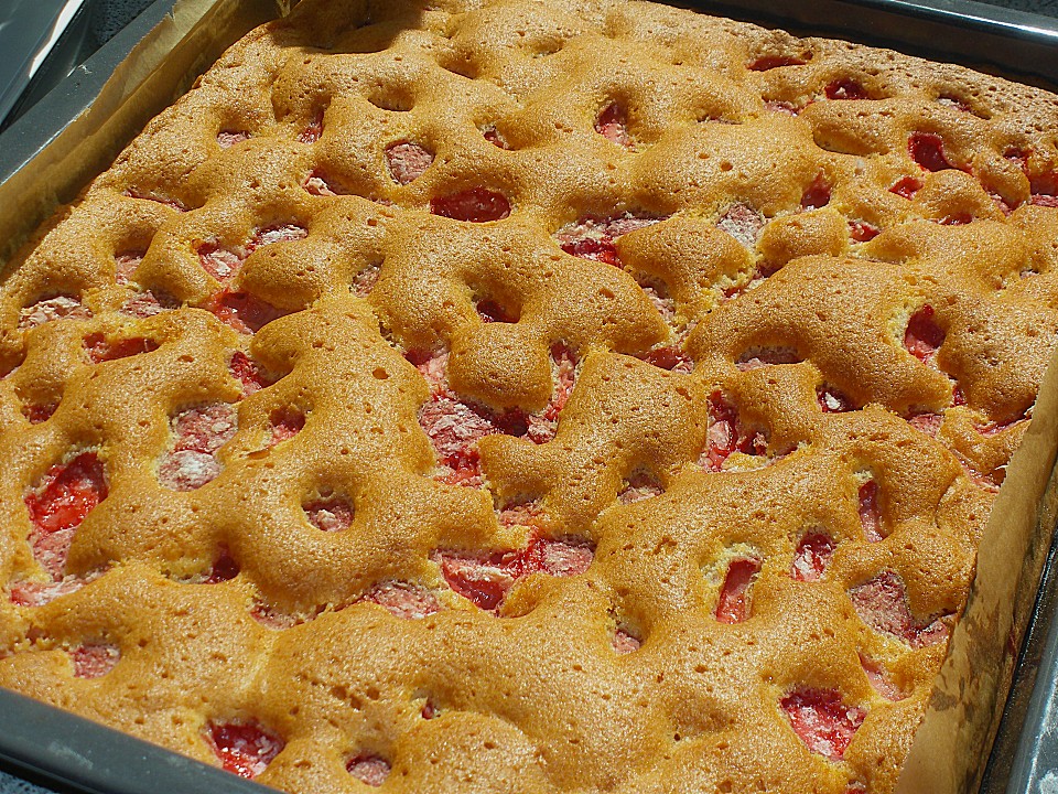 Rhabarber - Erdbeer - Kuchen von fabienne | Chefkoch.de