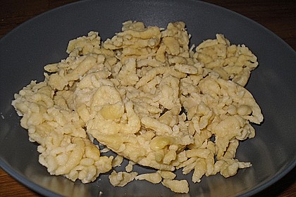 Hausgemachte Spätzle 60