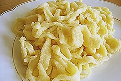 Hausgemachte Spätzle 92