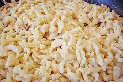 Hausgemachte Spätzle 82