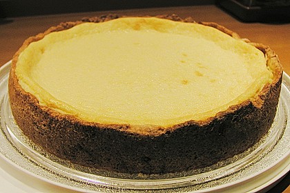 Käsekuchen cremig zart 8