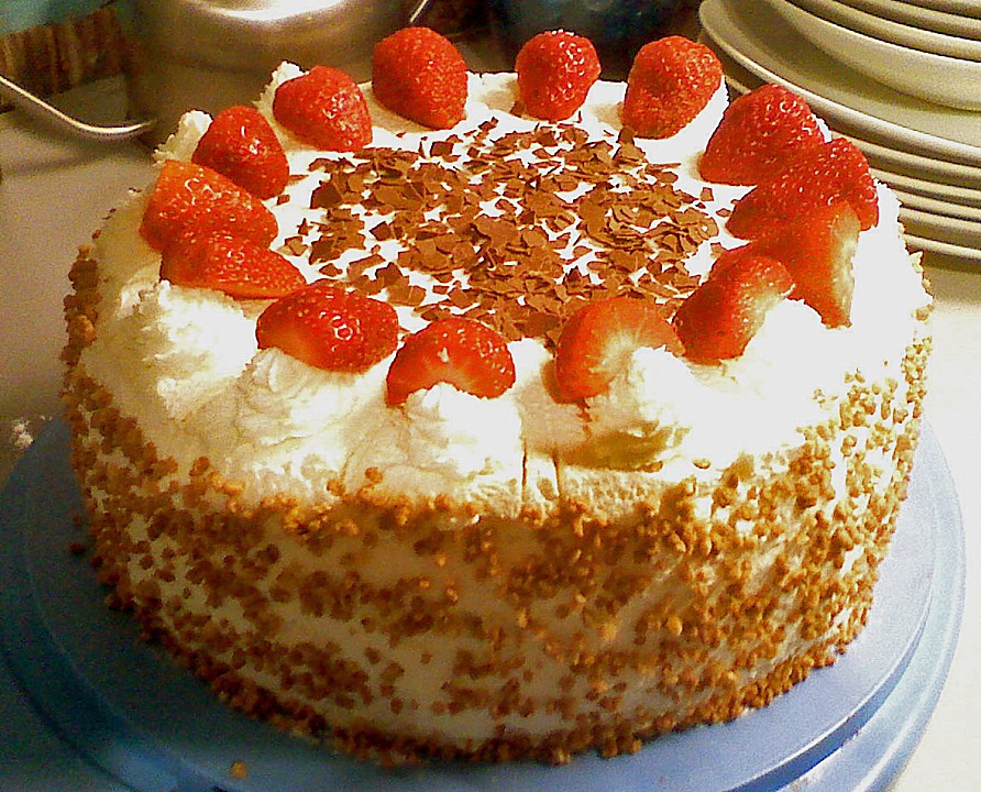Erdbeer - Sahne - Torte von severe | Chefkoch.de