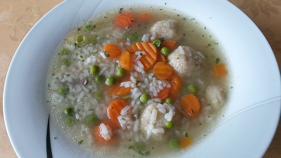 Möhren - Gemüse - Reis - Suppe mit Würstchen von barbecue | Chefkoch.de