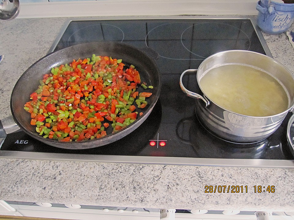 Omelett Mit Nudeln Und Paprika Von Simarjan | Chefkoch.de