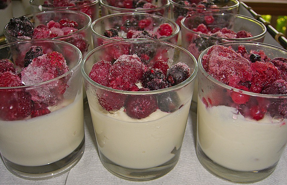 Beeren auf Wolke 7 von Schokoladenkeks | Chefkoch.de