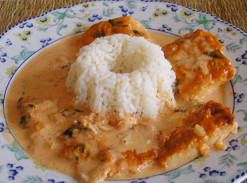Pangasiusfilet in Weißwein - Sahnesoße mit Reis von ischilein | Chefkoch.de