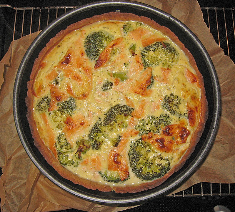 Brokkoli - Lachs - Quiche von taras | Chefkoch.de