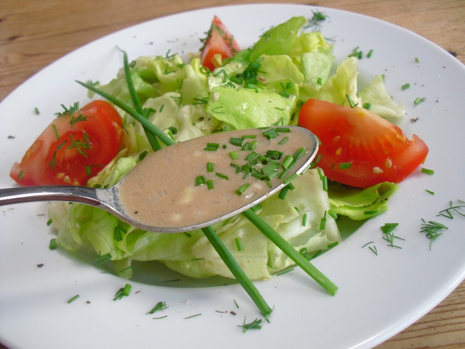 Salatsauce für grünen Salat von trollweib | Chefkoch.de