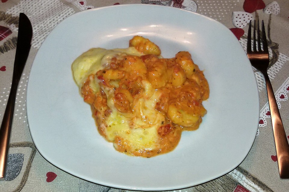 Gnocchi Aus Dem Ofen In Paprika-Tomaten-Sauce Von Fundelfish | Chefkoch.de