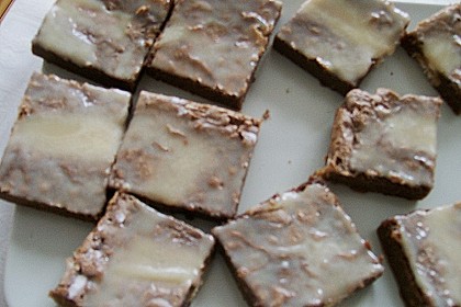 Twix White - Brownies mit Rahmkaramell - Topping 46