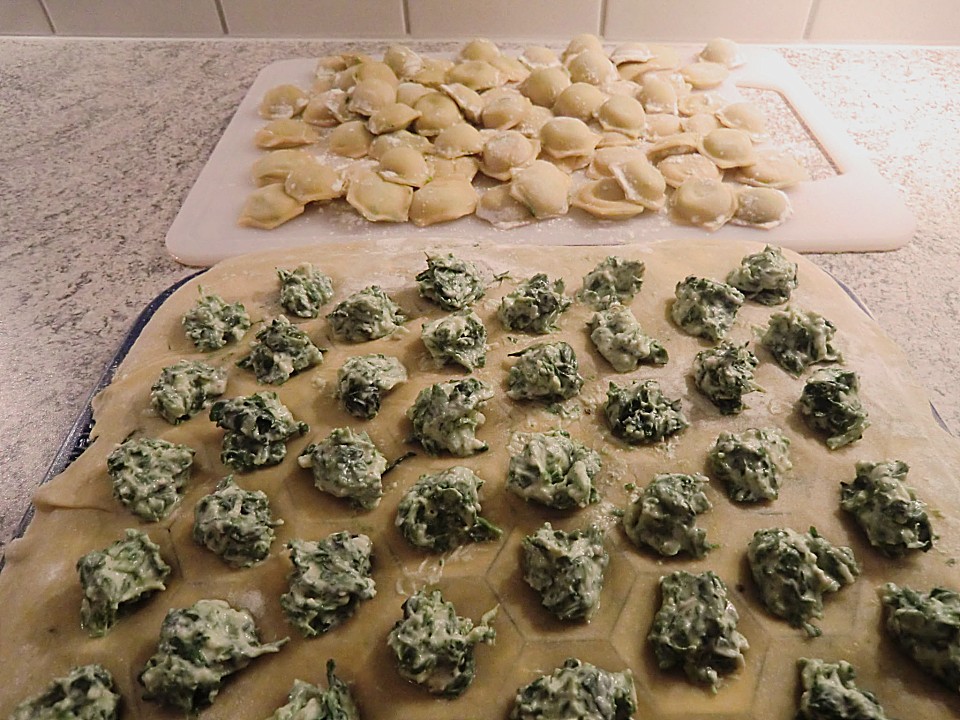 Ravioli mit Spinat-Ricotta in Salbei-Butter von ischilein | Chefkoch.de