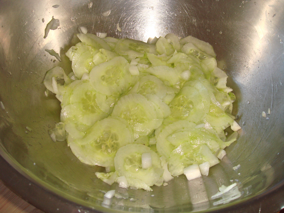 Dänischer Gurkensalat von Grömitz1 | Chefkoch.de
