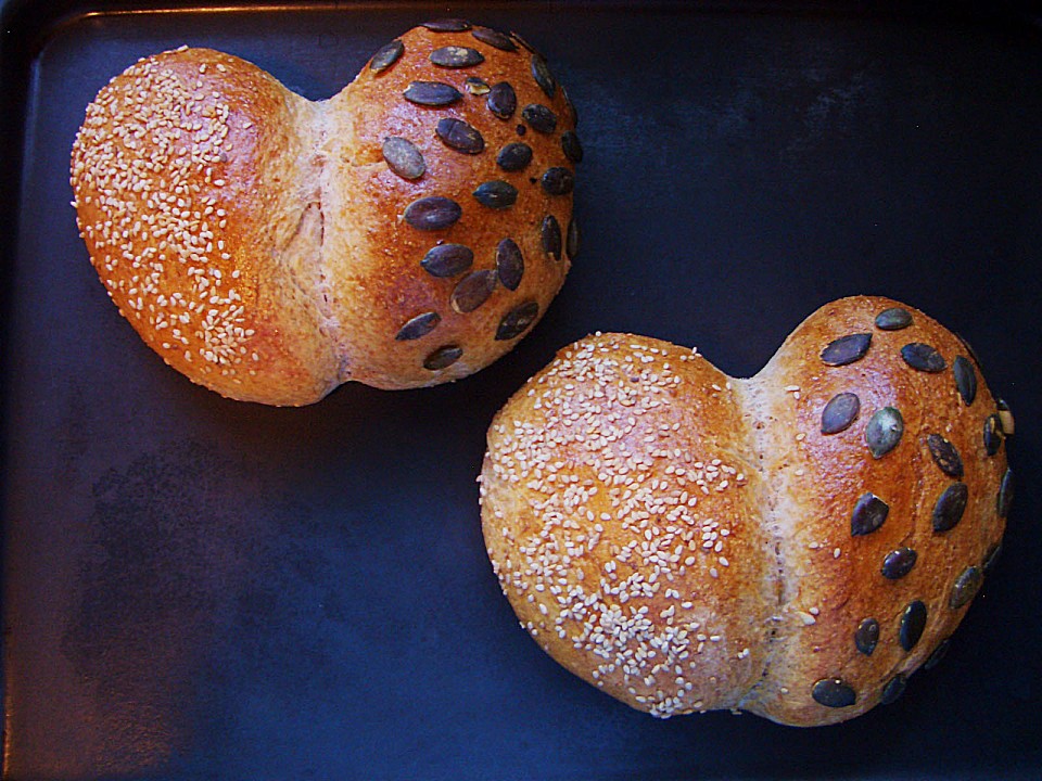 Bio-Herz-Brot