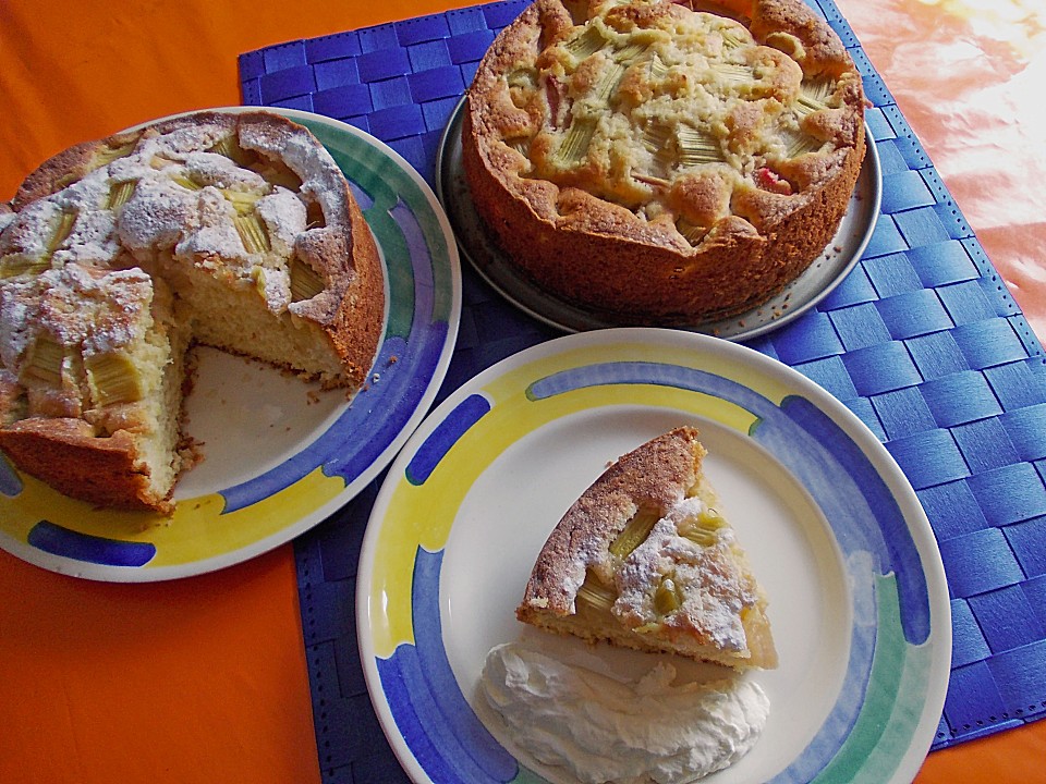 Rhabarberkuchen mit Eierlikör - Ein schönes Rezept | Chefkoch.de