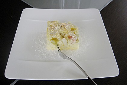 Rhabarber - Buttermilchkuchen 79