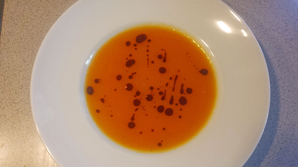 Möhren - Orangen - Cremesuppe mit Ingwer von he-devil | Chefkoch.de