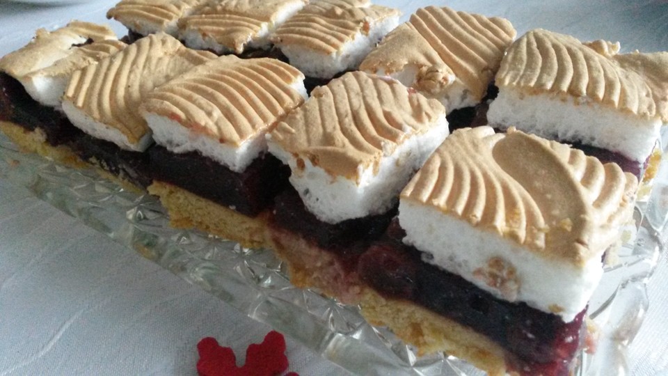 Kirschkuchen mit Baiser von doreen0207 | Chefkoch.de