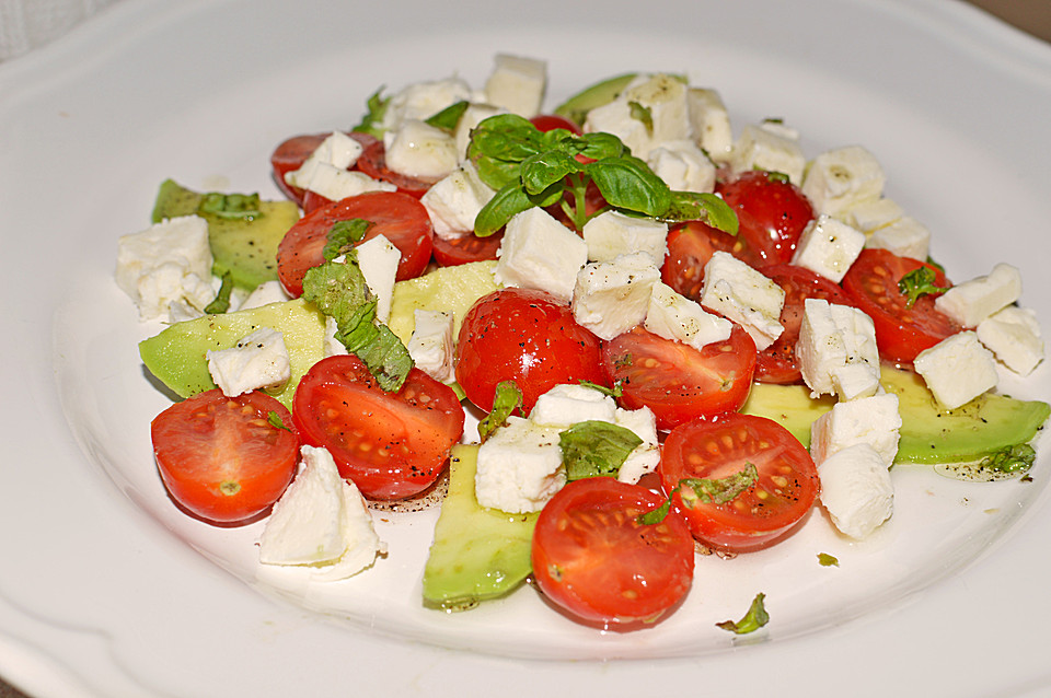 Avocado - Tomaten - Mozzarella - Salat von MrsJenny | Chefkoch.de