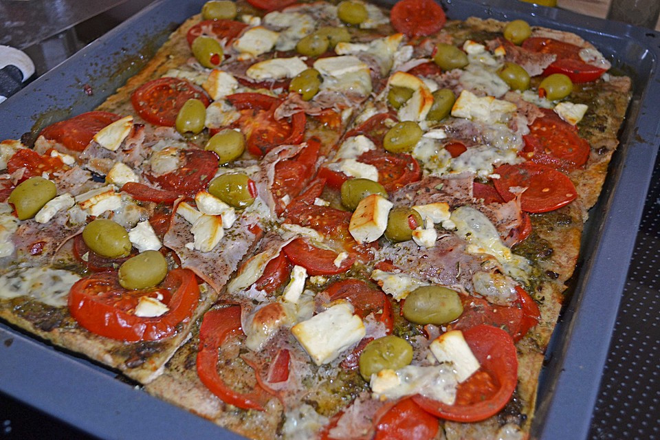 Pizza al Pesto Genovese von alina1st Chefkoch.de