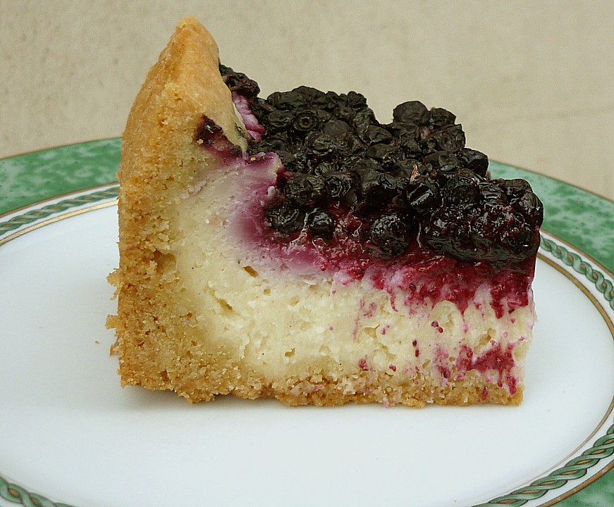 Fruchtiger Beeren - Vanille - Kuchen von jennybee | Chefkoch.de