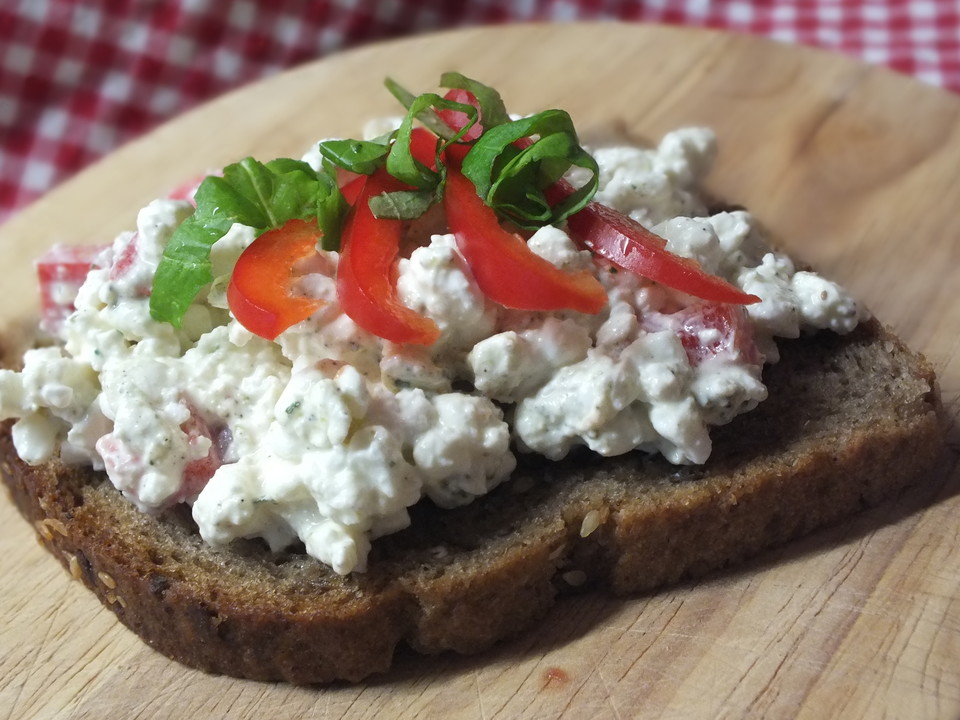 Angemachter Hüttenkäse von Energiekraut | Chefkoch.de