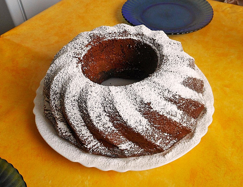 Schlagobers - Marzipan - Marmor - Gugelhupf von Christine_R | Chefkoch.de