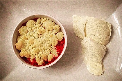 Erdbeer - Crumble 3