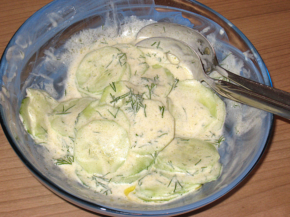 Gurkensalat mit Joghurt von Tin007 | Chefkoch.de