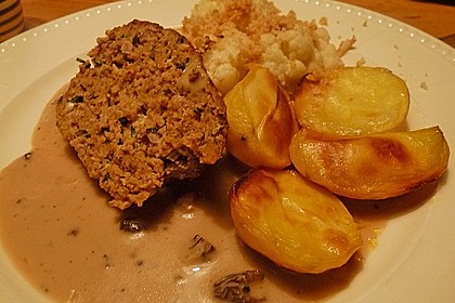 Hackbraten mit Kartoffeln in Sahne 32