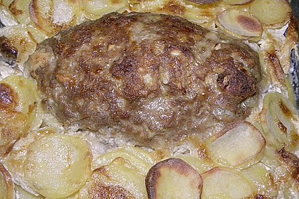 Hackbraten mit Kartoffeln in Sahne 36