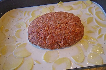 Hackbraten mit Kartoffeln in Sahne 27