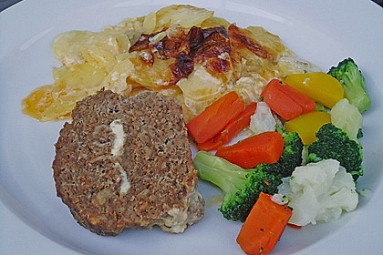 Hackbraten mit Kartoffeln in Sahne 1