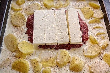 Hackbraten mit Kartoffeln in Sahne 37
