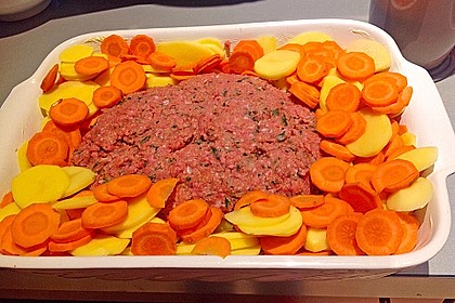 Hackbraten mit Kartoffeln in Sahne 46
