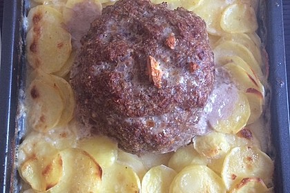 Hackbraten mit Kartoffeln in Sahne 56
