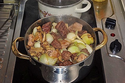 Gulasch nach Omas Rezept 6