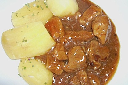 Gulasch nach Omas Rezept 8