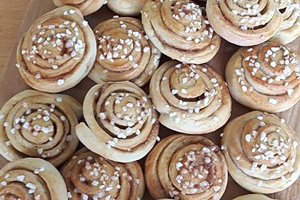 Schwedische Zimtschnecken (Kanelbullar) 6