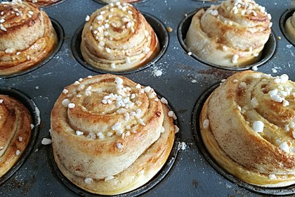 Schwedische Zimtschnecken (Kanelbullar) 44