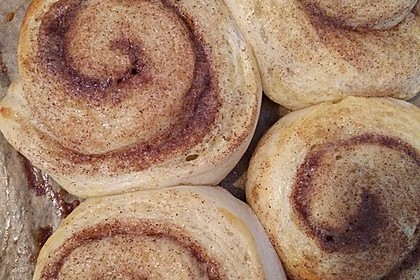 Schwedische Zimtschnecken (Kanelbullar) 145