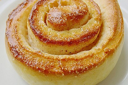 Schwedische Zimtschnecken (Kanelbullar) 3