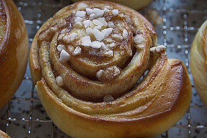 Schwedische Zimtschnecken (Kanelbullar) 83