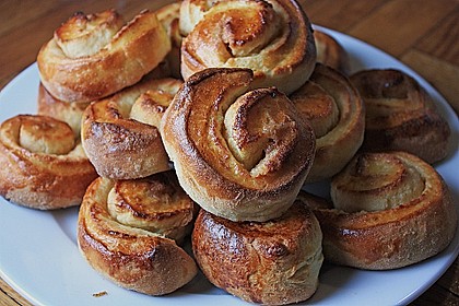 Schwedische Zimtschnecken (Kanelbullar) 58