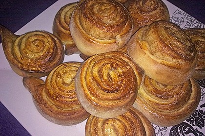 Schwedische Zimtschnecken (Kanelbullar) 89