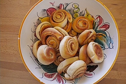 Schwedische Zimtschnecken (Kanelbullar) 162
