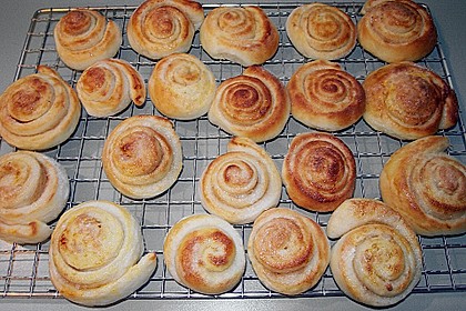 Schwedische Zimtschnecken (Kanelbullar) 132