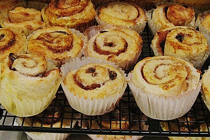 Schwedische Zimtschnecken (Kanelbullar) 163
