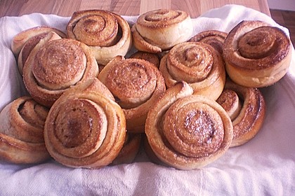 Schwedische Zimtschnecken (Kanelbullar) 92