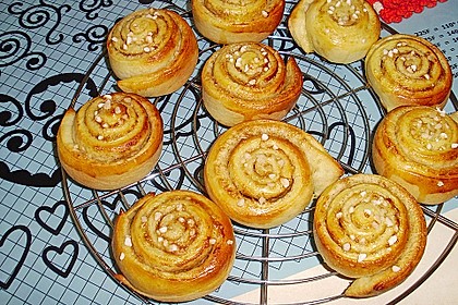 Schwedische Zimtschnecken (Kanelbullar) 39
