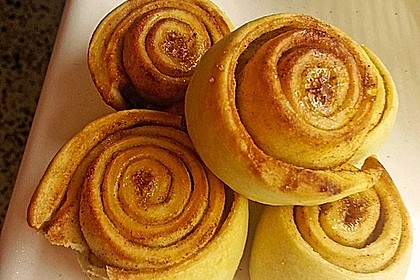 Schwedische Zimtschnecken (Kanelbullar) 2